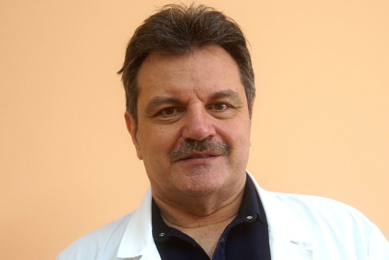 Пулмологът д-р Симидчиев: Ваксинирайте само с първа доза, бързо!