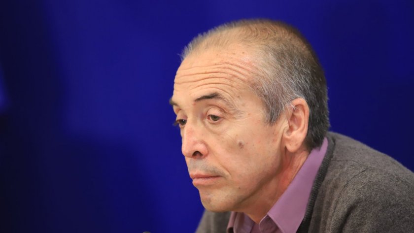 Мангъров се ожали: Използват името ми за фалшиви реклами на лекарства