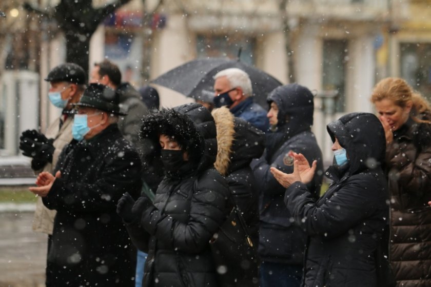 "Момчето си отива" с любов и аплодисменти