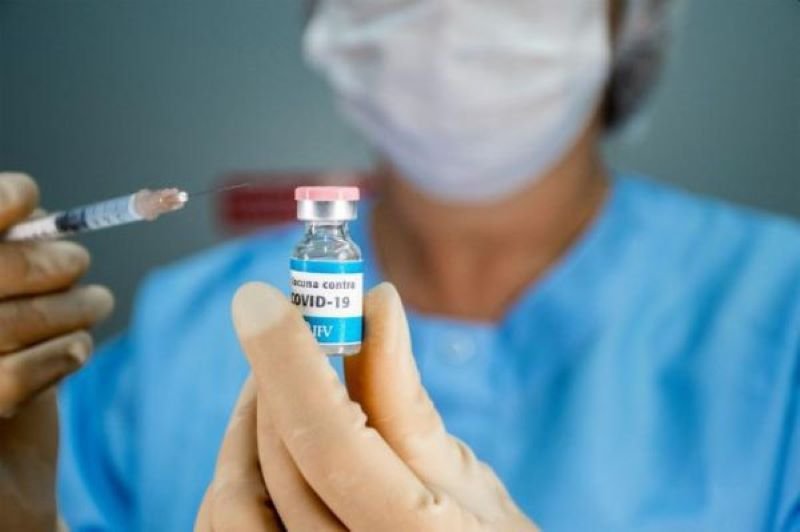 Започва имунизацията с ваксината на Moderna