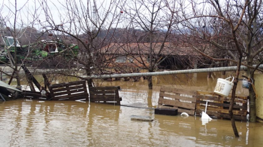 Ситуацията в Благоевградско се нормализира след наводнението