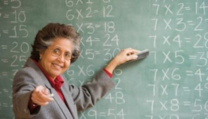 По избор: Учителите излизат в пенсия по-рано 