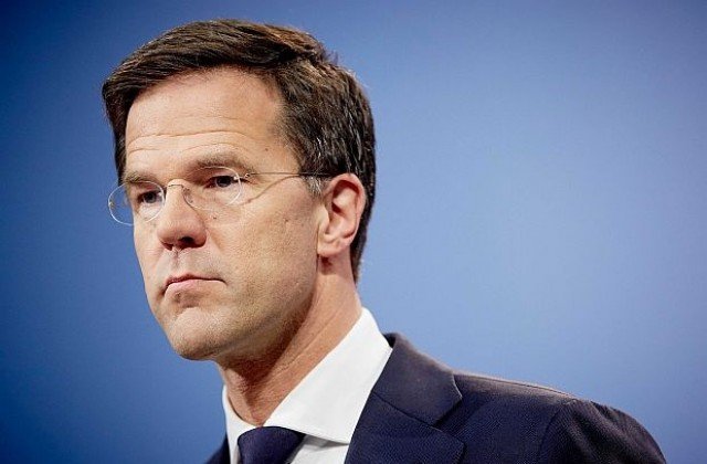 Правителството на Нидерландия се запъна: Не отстъпваме от комендантския час