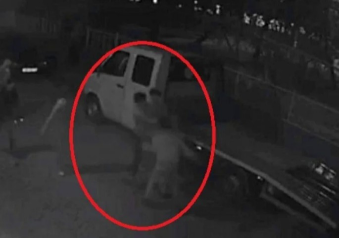 Роми пребиха мъж в Пловдив, нападнаха го в гръб