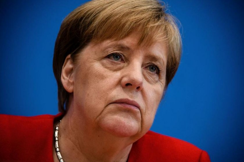 Меркел зове за справедливо ваксиниране