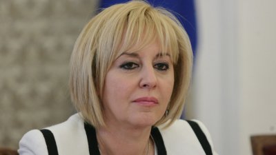 Мая Манолова спира ремонта на Изборния кодекс
