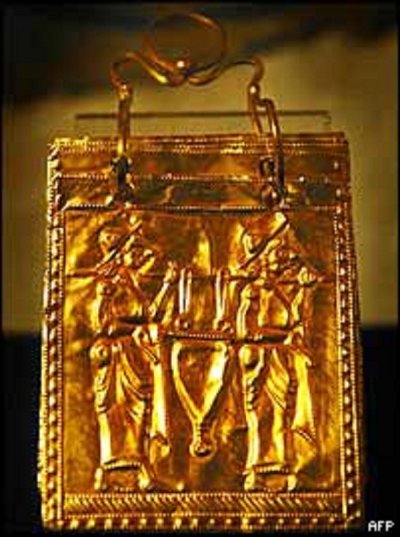 Златната книга – едно от чудесата на НИМ