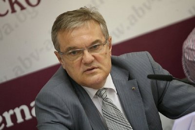Румен Петков недоволен от оставката на Цветанов