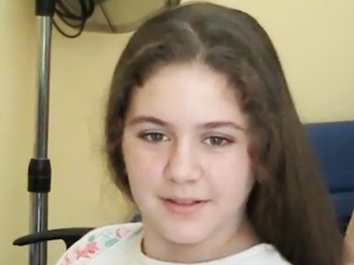 ДОБРИНА: 11-годишна дари косата си на момиче с рак