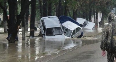 61 жертви на пороите в Китай