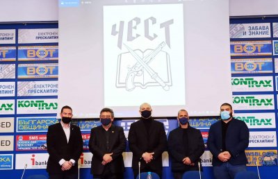 Националист, комунист, писател и топ боец зад партия ЧЕСТ