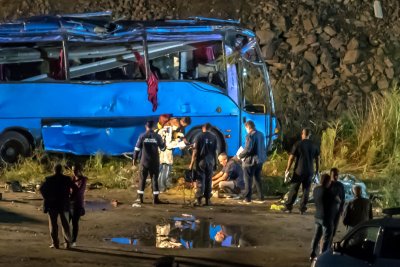 Шестима отиват на съд за автобуса ковчег край Своге