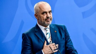 Албанският премиер отрече да е свързан с мафията