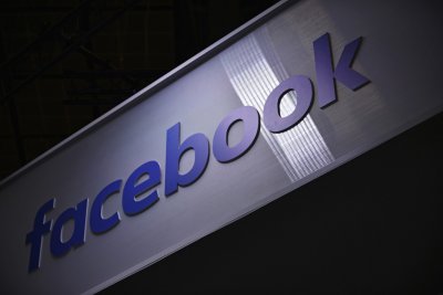 Фейсбук на 17 години – социална мрежа, превърнала се в социален феномен