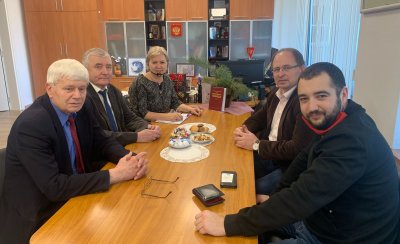 Здравствуйте, братушки! Садово се побратимява с Крим