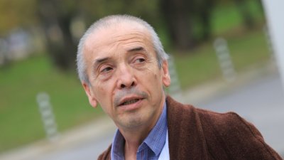 Мангъров: Светът се побърка и реагира неадекватно