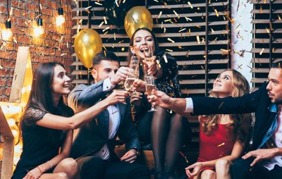 Нелегалните партита продължават, празнуващи се барикадираха в хотел в София