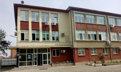 Пловдивска гимназия ще готви водопроводчици