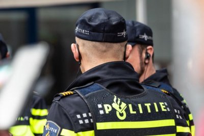 Полицейският час в Нидерландия чак до 15-и март