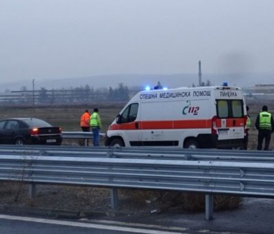 Верижно меле с коли и автобус край Пловдив 