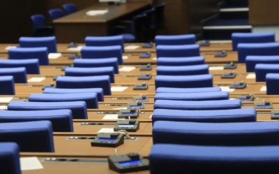 Проучване: 4 партии влизат със сигурност в парламента