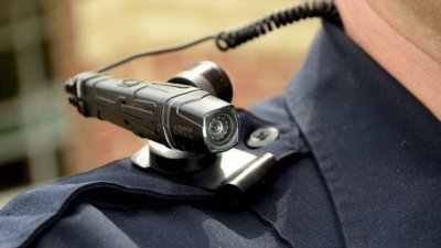 Даяджиите на терен с камери и таблети