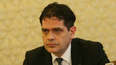 Отпускат още 100 милиона за безлихвени кредити 