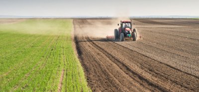 Подпомагат земеделците, за да застраховат продукцията си