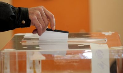 Проучване: Четири партии влизат в новия парламент