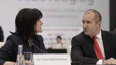 Караянчева: Радев прави циркове, и аз отивам на Шипка