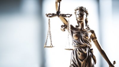 ВКС призна за виновни полицаите, подсъдими за смъртта на Чората
