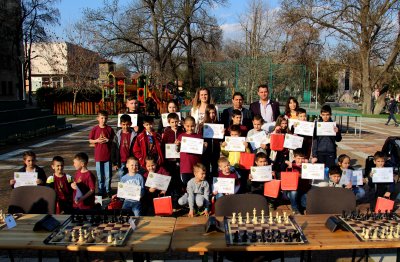 Малки шахматисти на протест в Търново