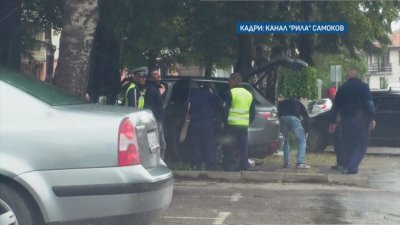 Дрогираният Виктор, прегазил 2 пъти жена в Самоков, отива на съд