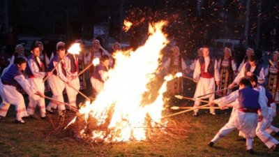 Сирни Заговезни е, ден за прошка 