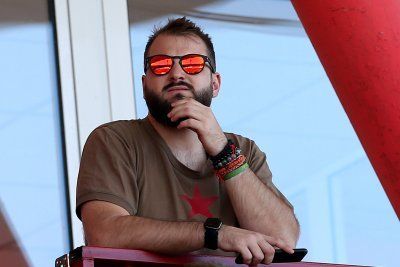 Слух от "Армията": Дани Ганчев коли и беси в Борисовата градина