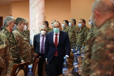 Политическата криза в Армения се задълбочава