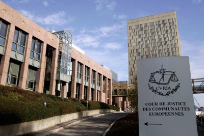 ЕС съди Великобритания заради данъчната политика в Гибралтар