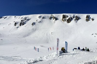 Без следа от изчезналия сноубордист 