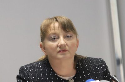 Сачева: Излезлите в неплатен отпуск запазват осигурителни права (ВИДЕО)