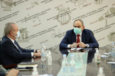 Премиерът на Армения обяви предсрочни избори на 20 юни