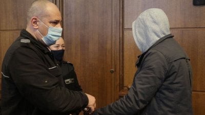 След полк. Петър Петров Любомир Медаров остава в ареста за шпионажа