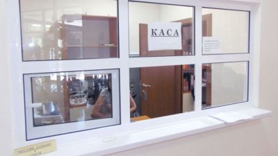 Изнесена данъчна каса в община Кюстендил