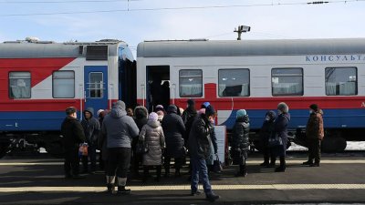 Антиковид експрес: В Русия боцкат със "Спутник V" във влак