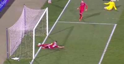 Роналдо превъртя срещу Сърбия (ВИДЕО)