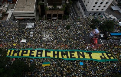 Милиони протестират в Бразилия