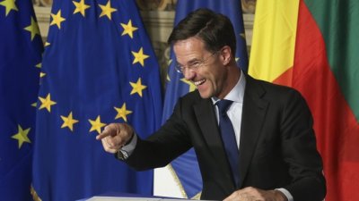 Марк Рюте остава на власт в Нидерландия