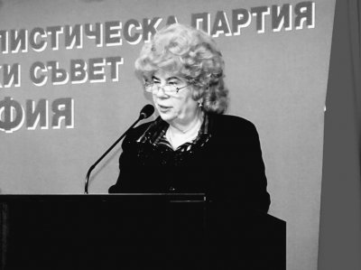 COVID-19 уби известна бесепарка и съпруга й