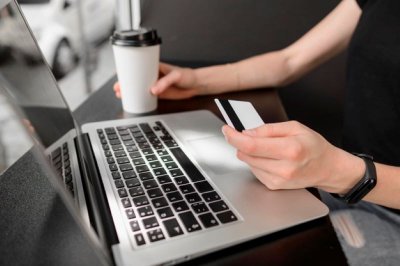 Измама: Продават уреди втора употреба за чисто нови 