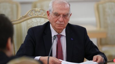 Борел обвини Русия и Китай в сближаване срещу Запада
