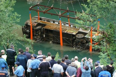 17 г. от трагедията в река Лим